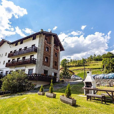 Hotel, Bar & Bistrot Saint Nicolas Gran Paradiso ภายนอก รูปภาพ