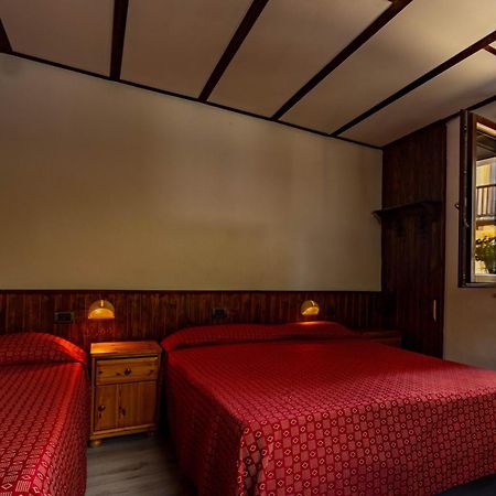 Hotel, Bar & Bistrot Saint Nicolas Gran Paradiso ภายนอก รูปภาพ