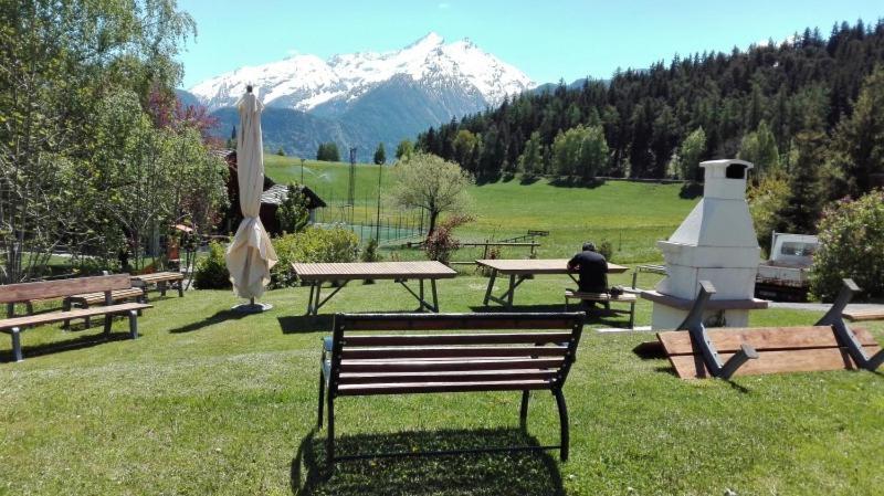 Hotel, Bar & Bistrot Saint Nicolas Gran Paradiso ภายนอก รูปภาพ