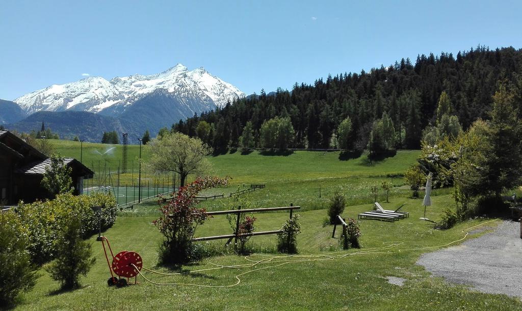 Hotel, Bar & Bistrot Saint Nicolas Gran Paradiso ภายนอก รูปภาพ